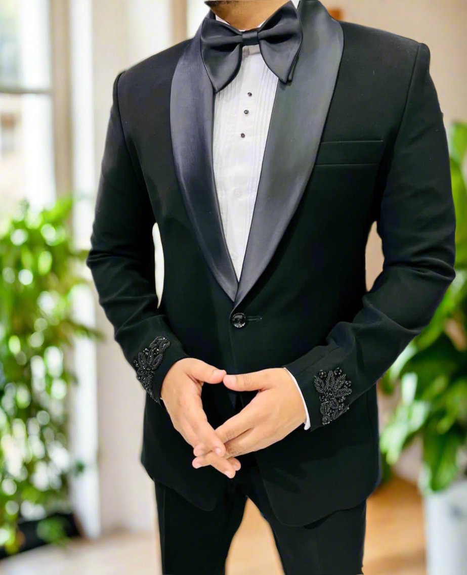 Elegant black-tie tuxedo with shawl lapel for men