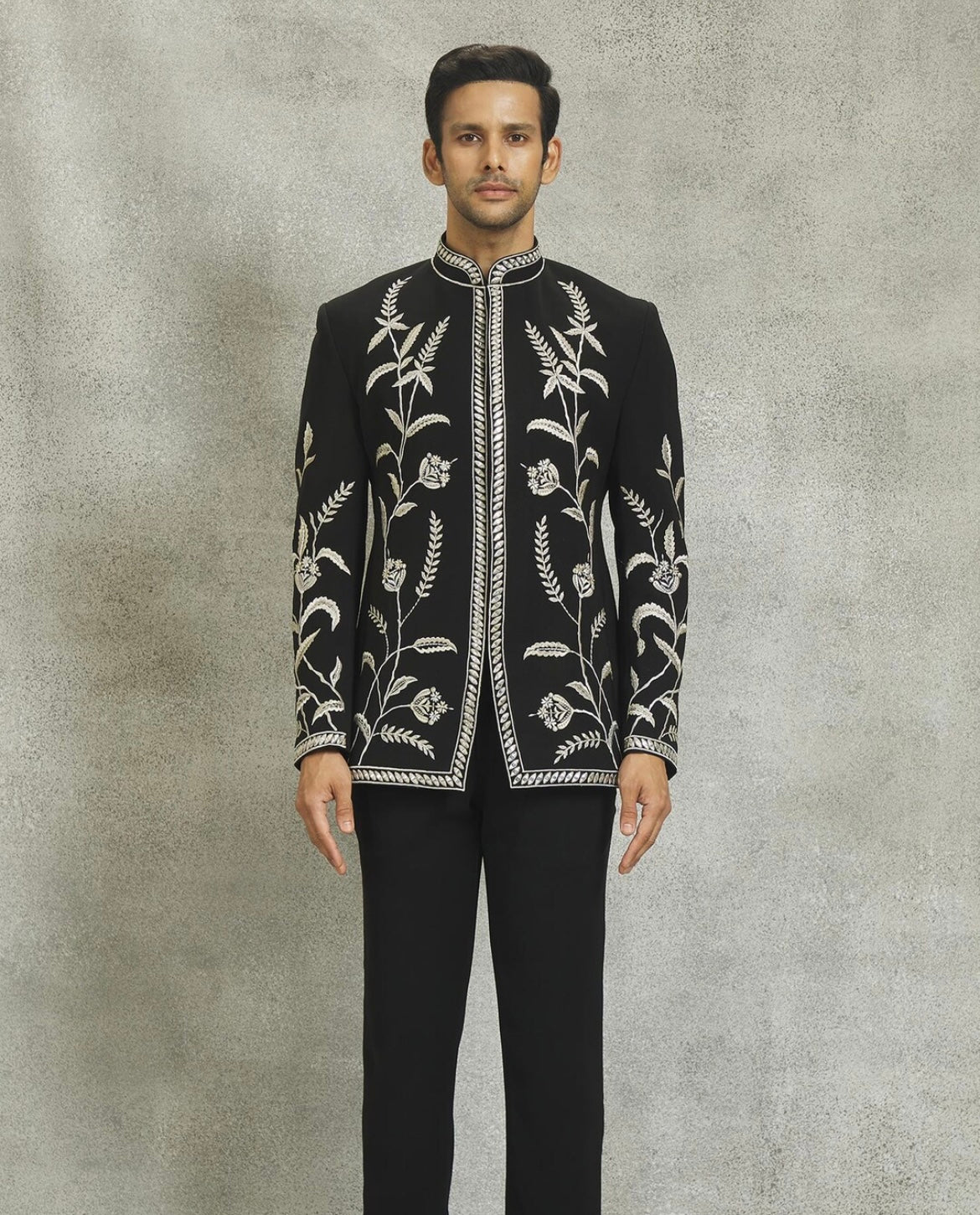 Men's Black Thread Embroidery Designer Bandhgala Suit