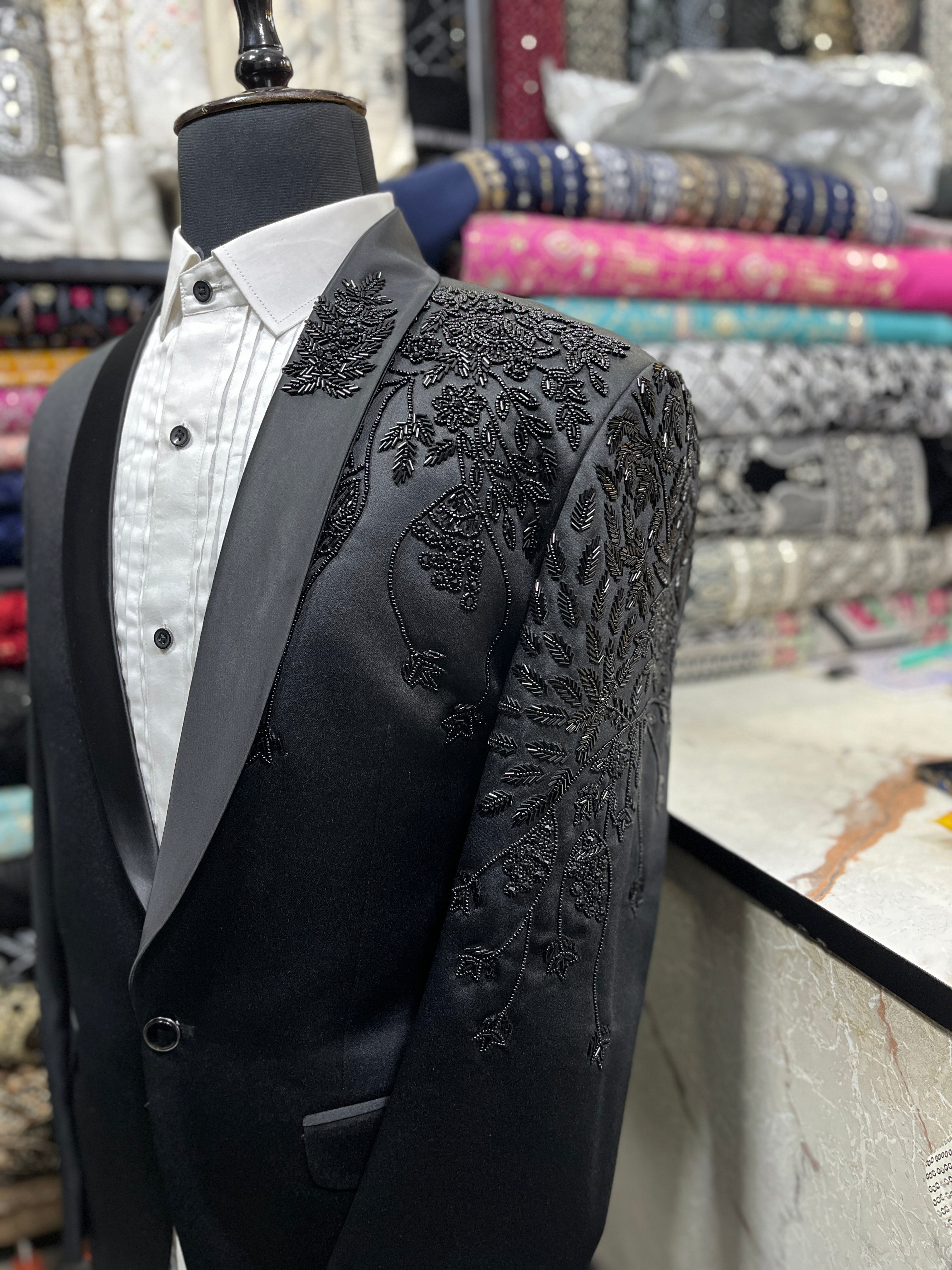 Men's Black Handcrafted Shawl Lapel Tuxedo Suit