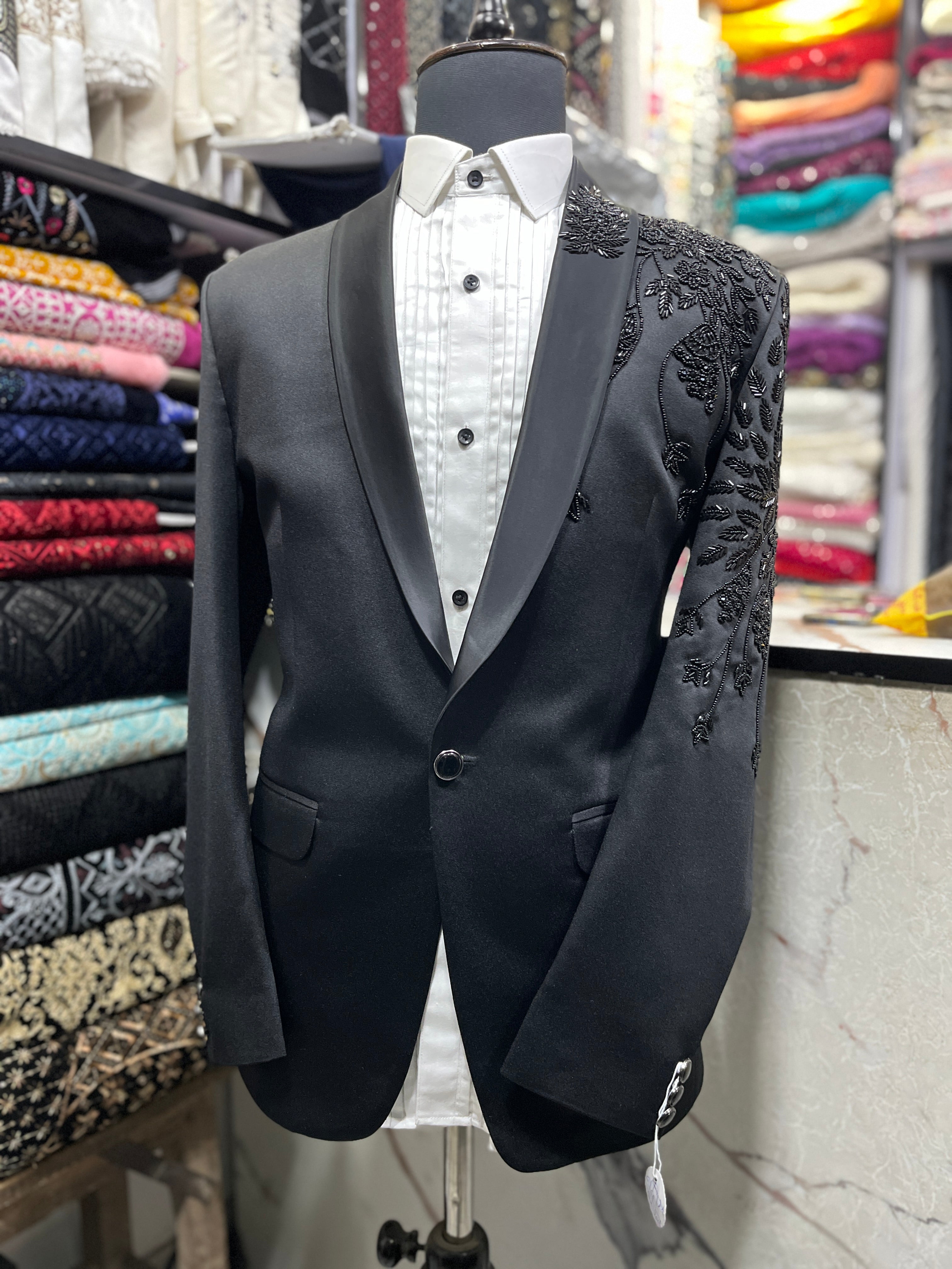 Men's Black Handcrafted Shawl Lapel Tuxedo Suit