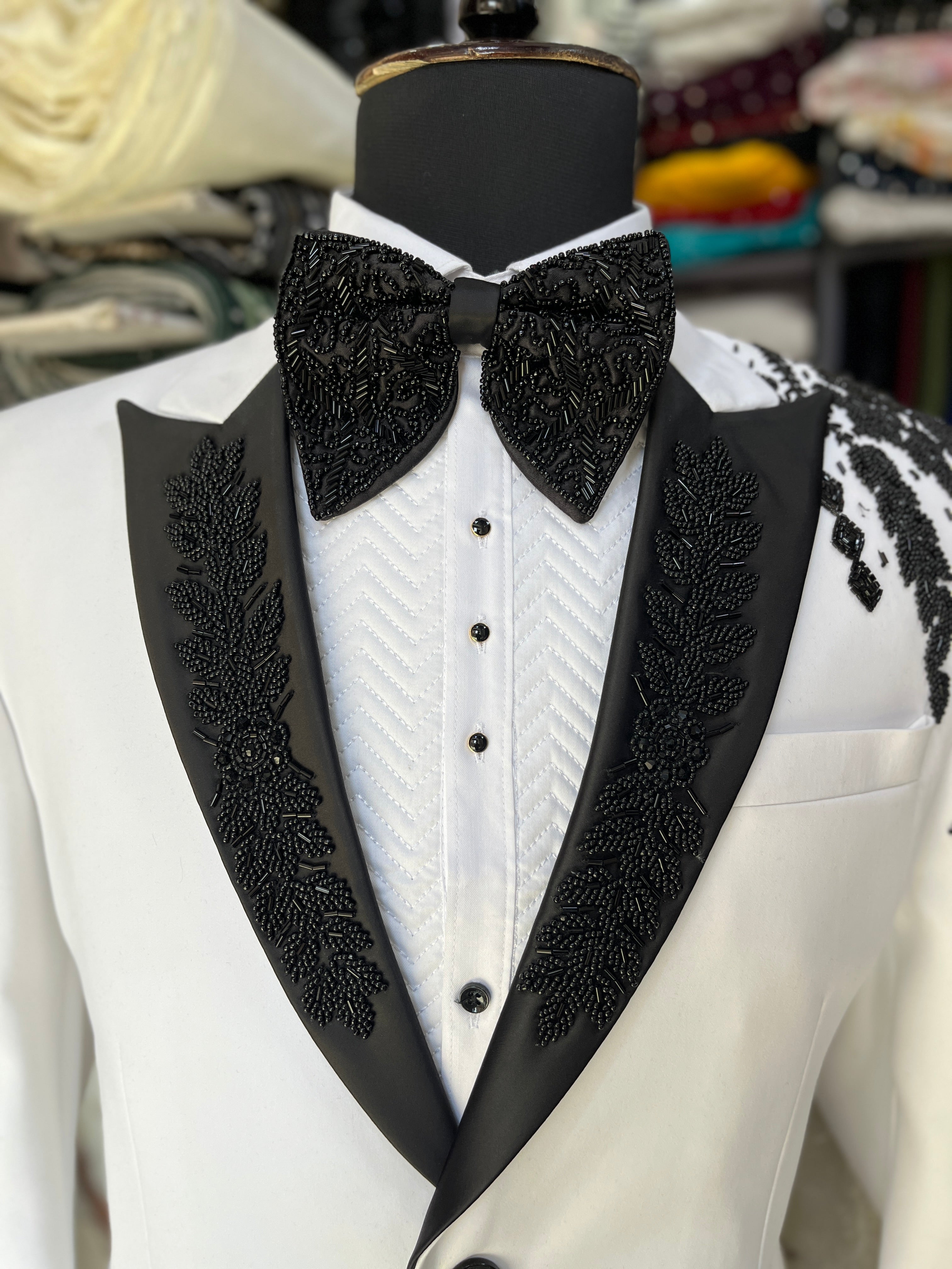 Men's white Handcrafted Cut Dana Work  Peak Lapel Tuxedo Suit