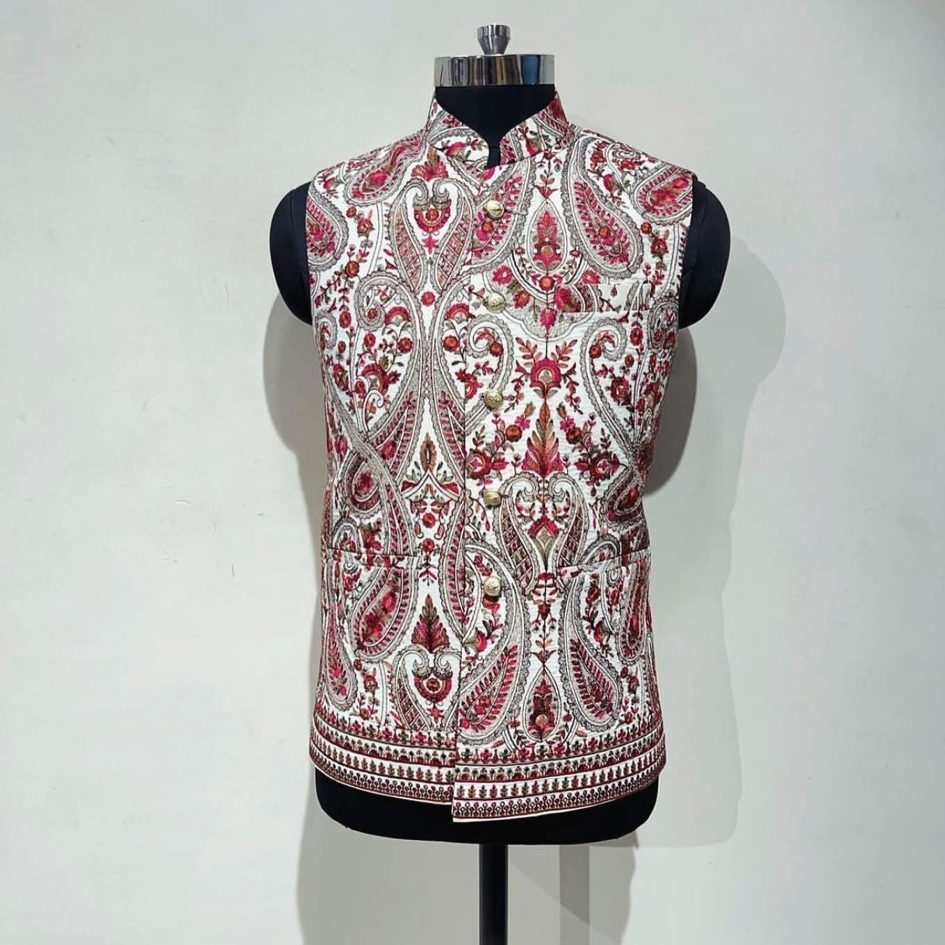 Men's white Kalamkari Embroidery Nehru Jacket