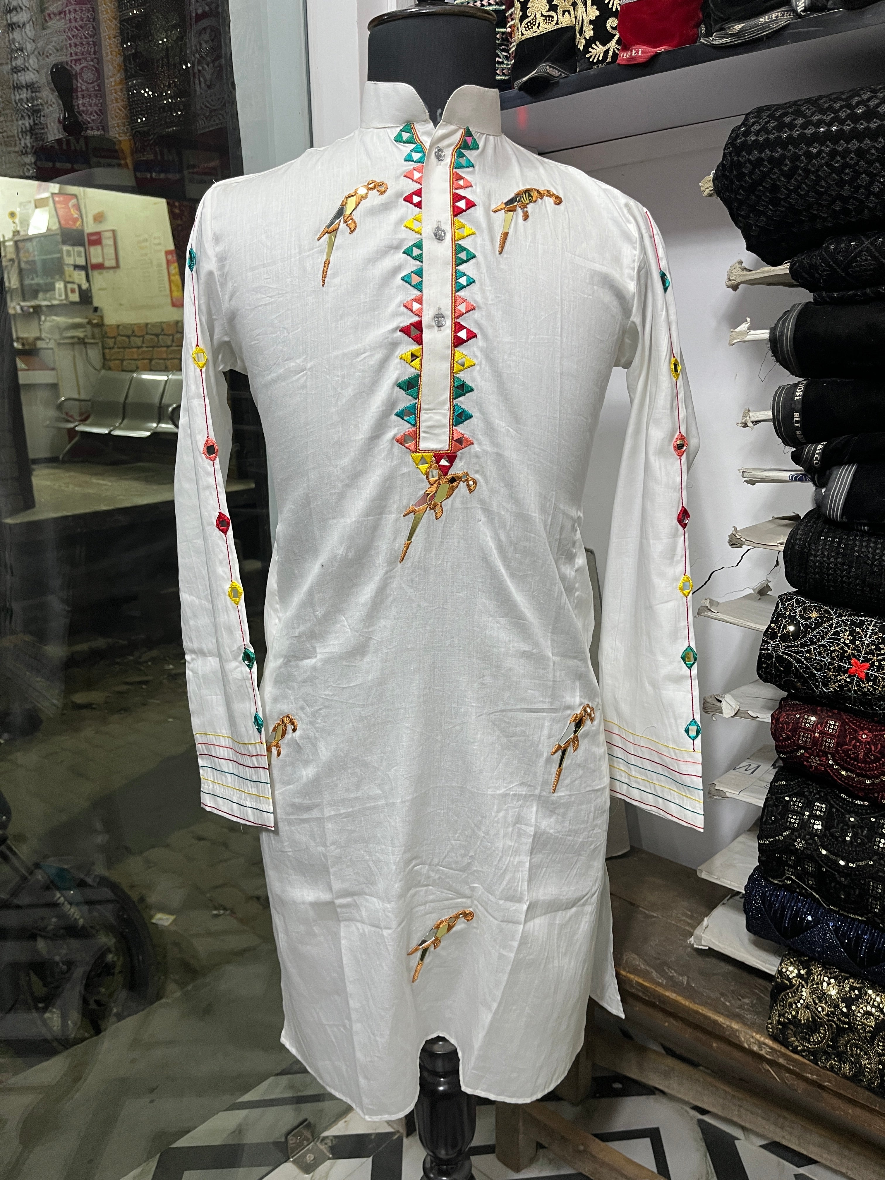 Men's White Handcrafted Popad Real Mirror Kurta Set