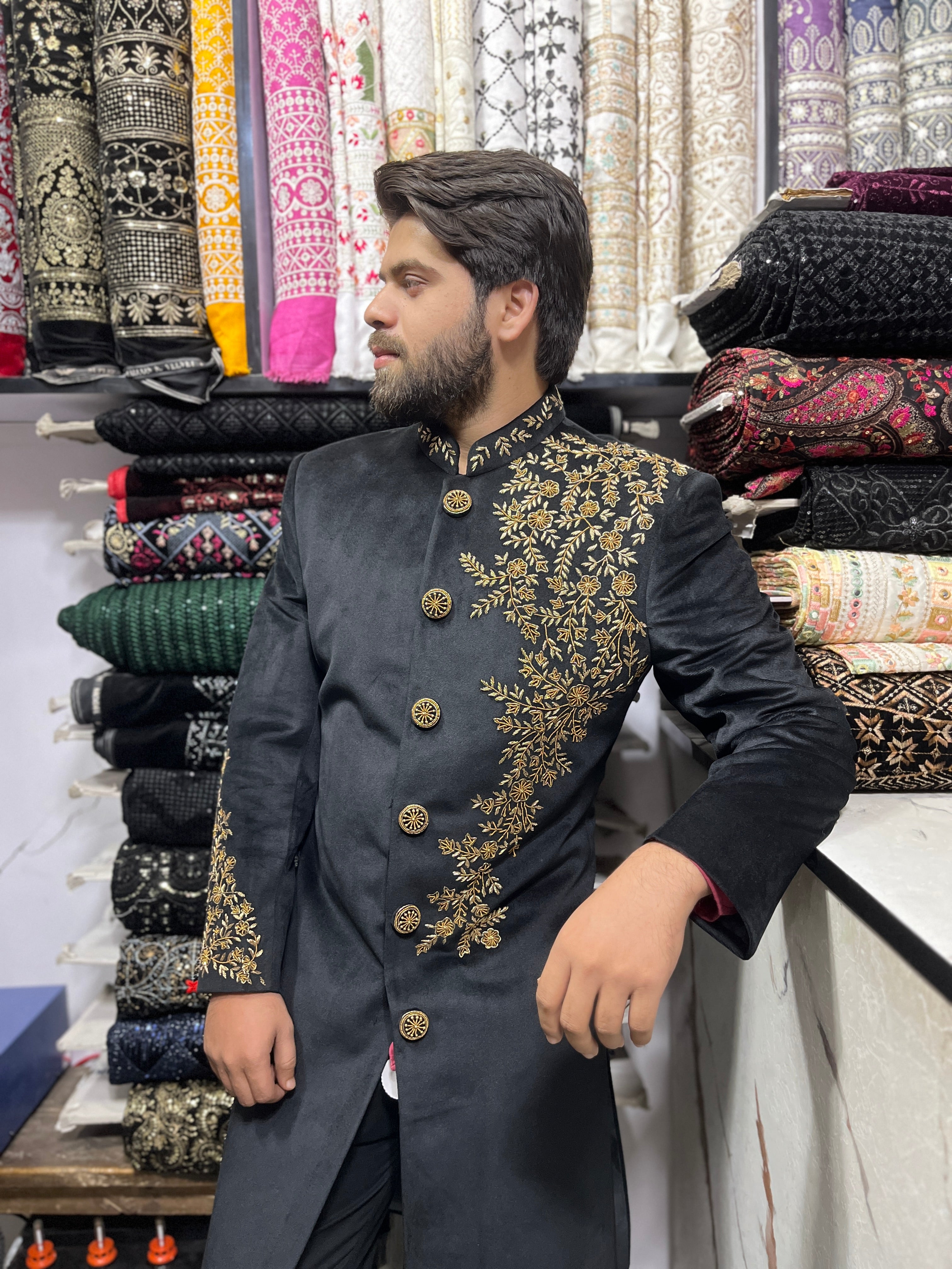 Men's Black Handcrafted Zardozi Work Sherwani Set