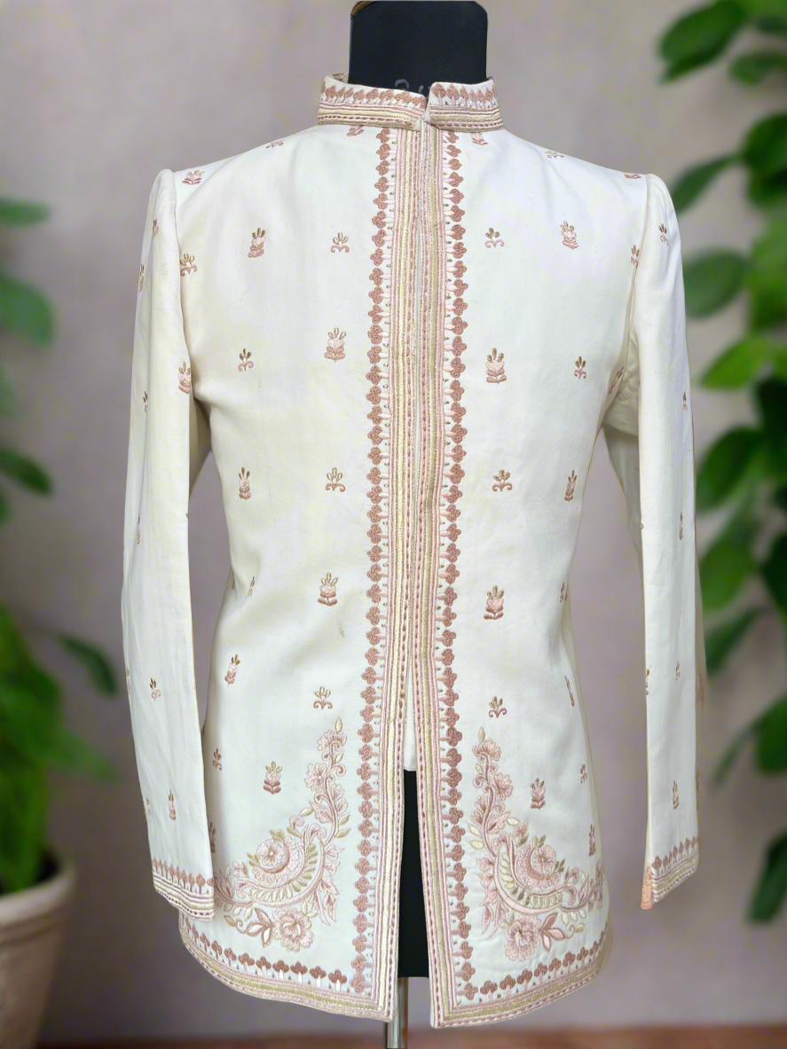 Luxury Men's Bandhgala Suit with Thread Embroidery – KPH Outfits