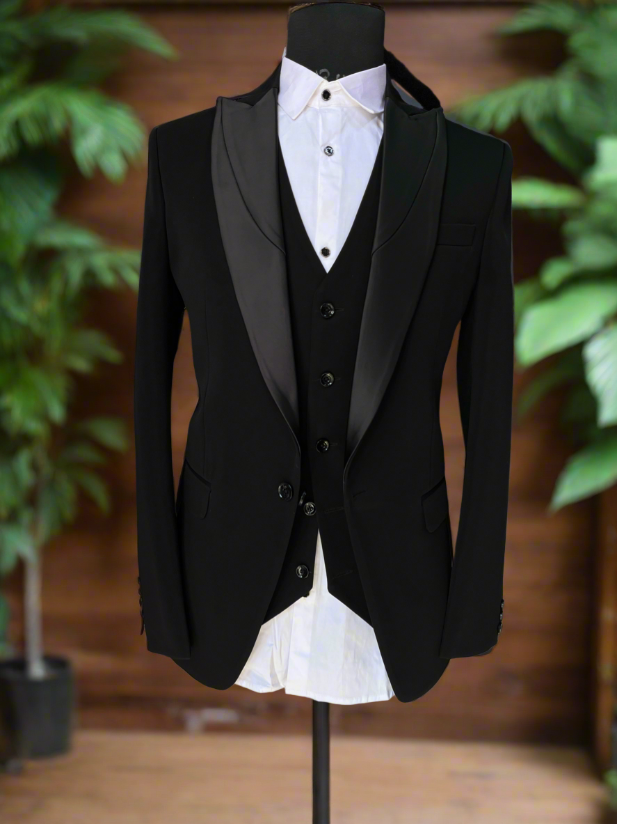 Men's Black Peak Lapel Classic Tuxedo Suit by Kph Outfits – Elegance Perfected