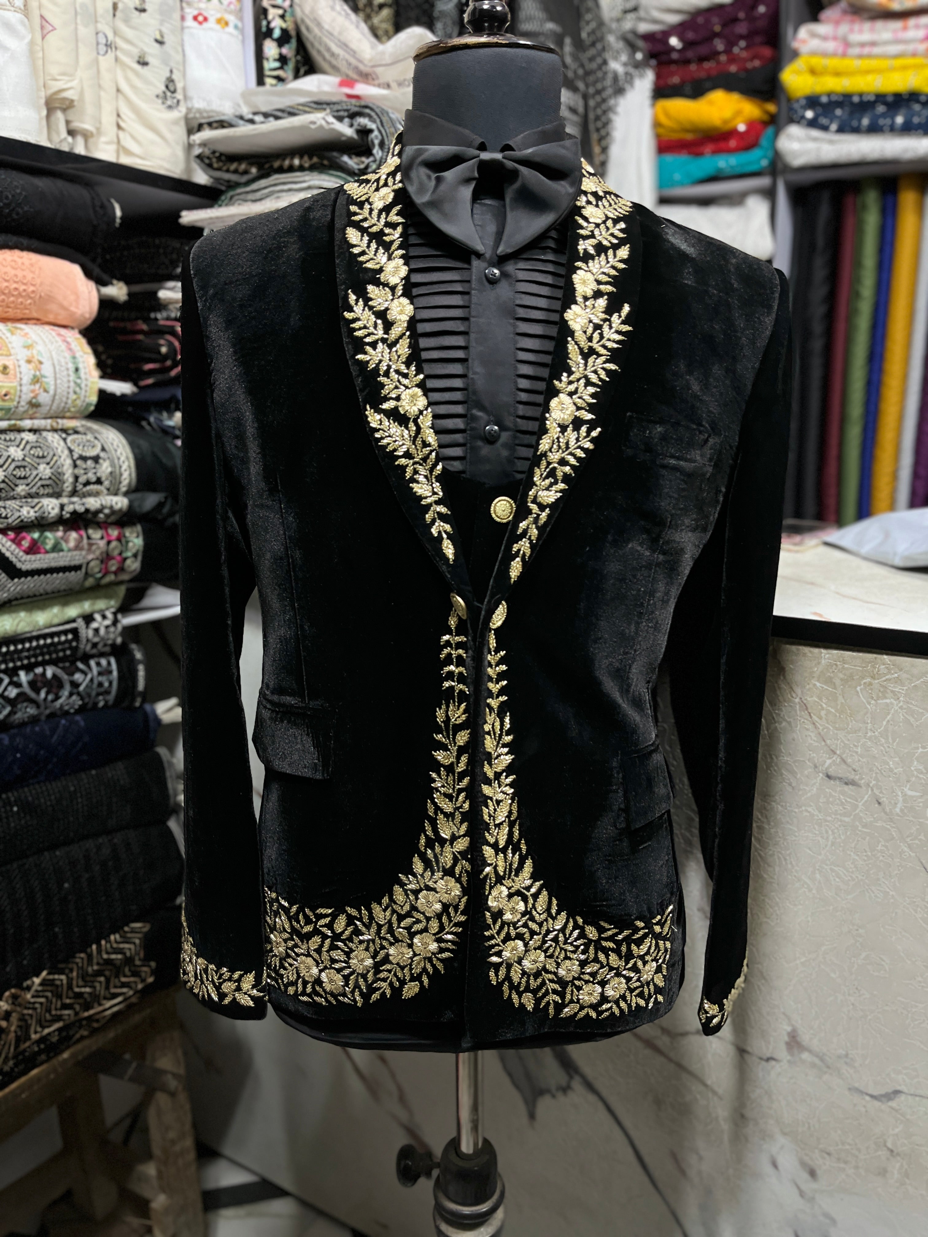 Men's Black Velvet Handcrafted Zardozi Work Shawl Lapel Tuxedo Suit