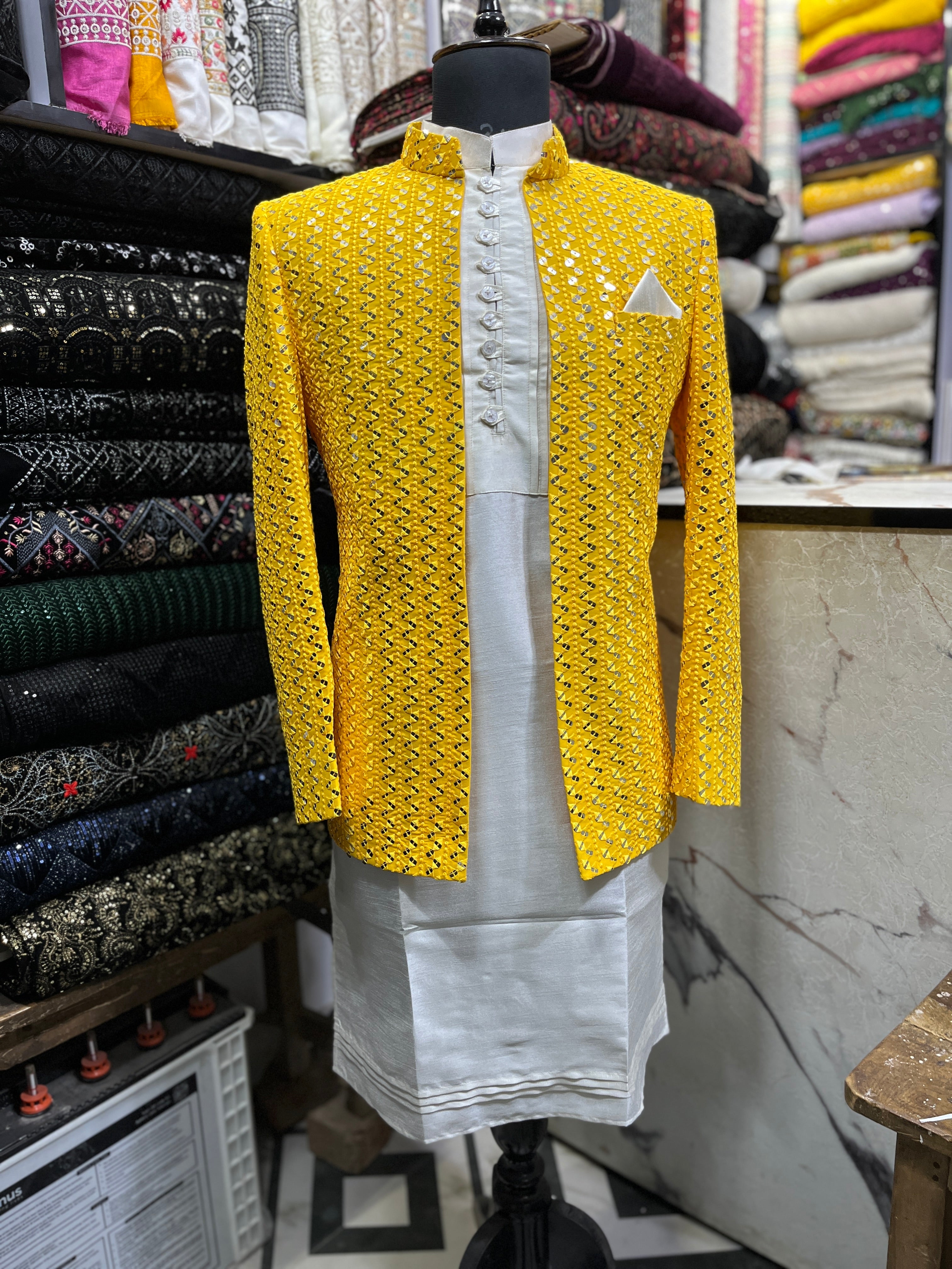 Men's Yellow Exclusive Mirror Jodhpuri Set