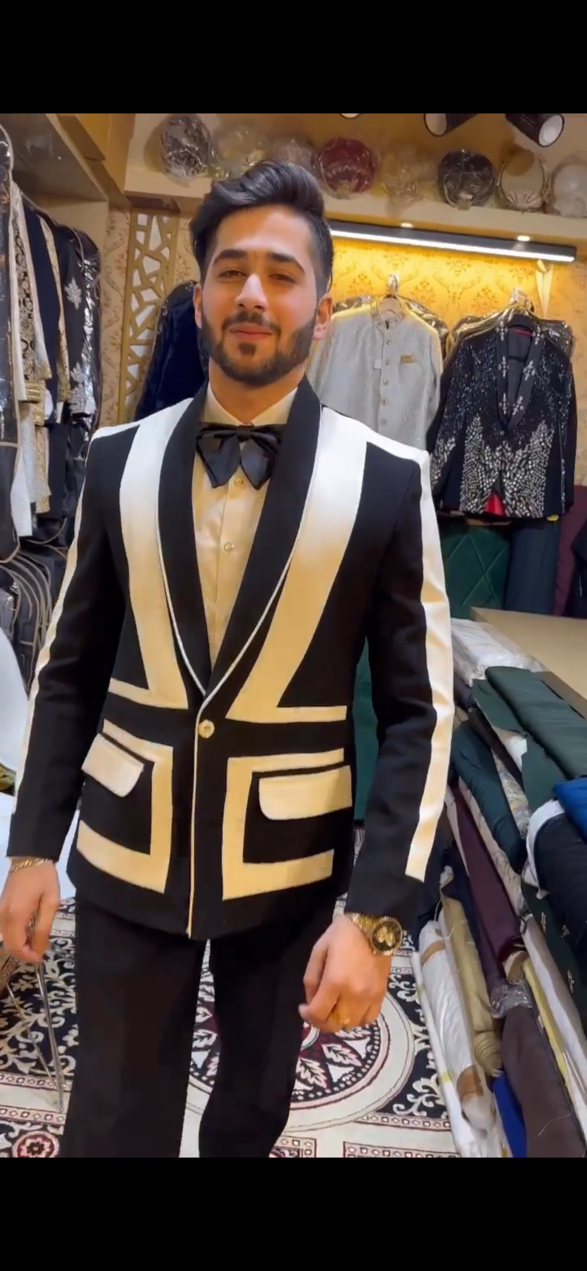 Men's Black Exclusive White Design Tuxedo Suit