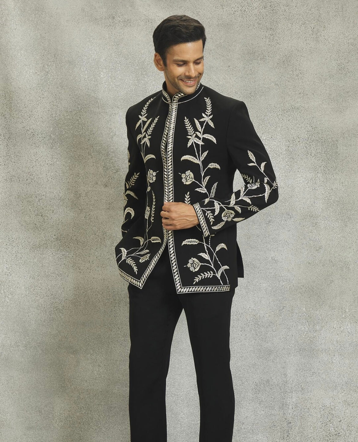 Men's Black Thread Embroidery Designer Bandhgala Suit