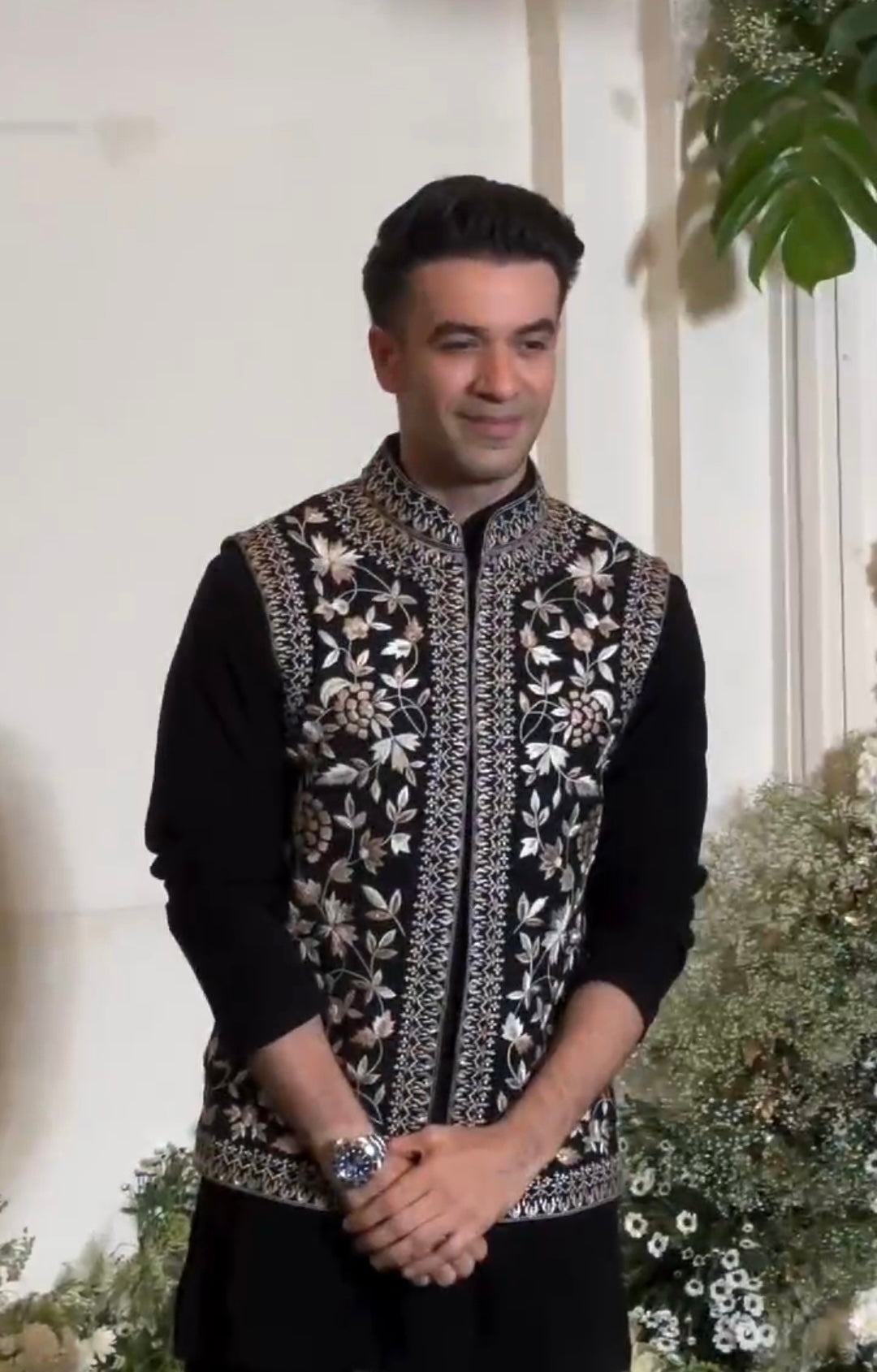 Men's Black Exclusive Thread Embroidery Nehru Jacket Set