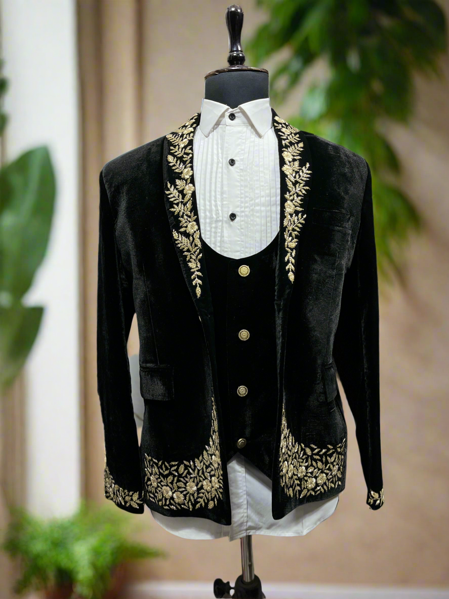 Designed for formal events and weddings
