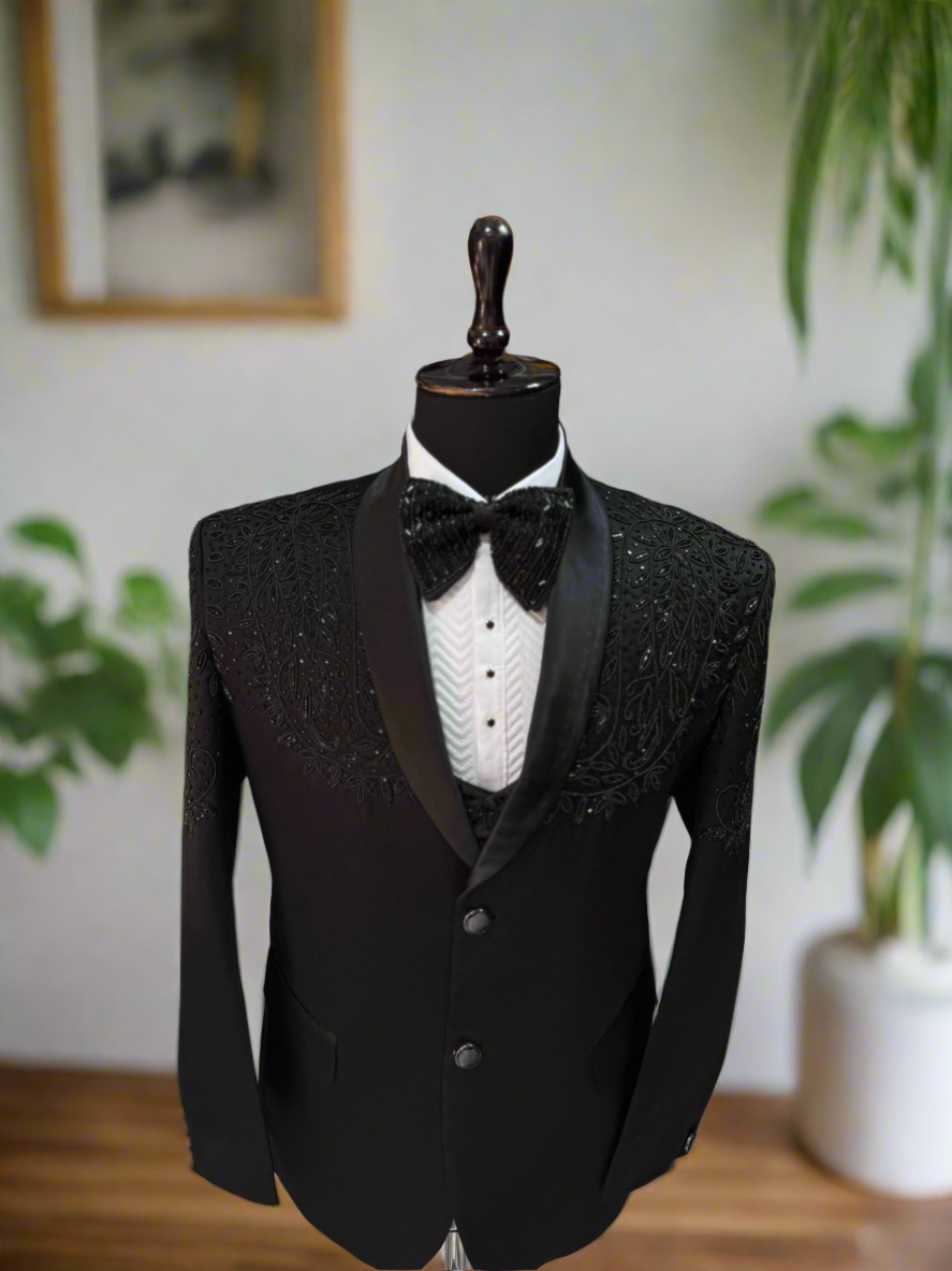 Handcrafted tuxedo suit with a modern shawl lapel