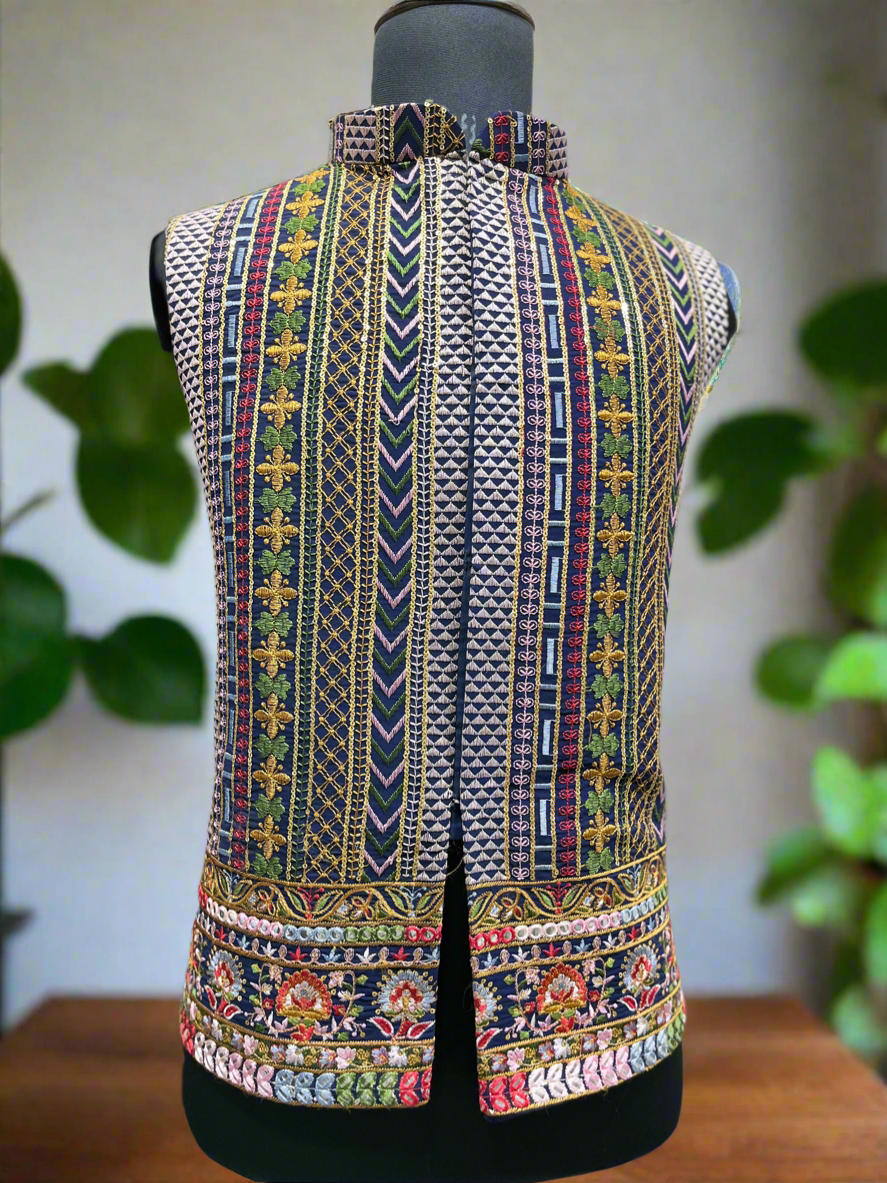 Men's Traditional Ethnic Waistcoat for Weddings