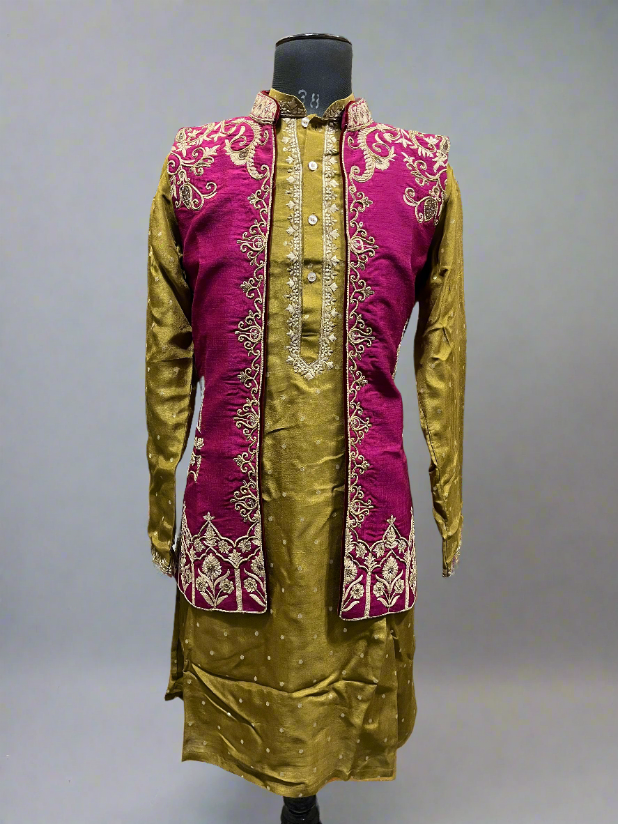 "Karan Aujla-inspired pink Nehru jacket set"