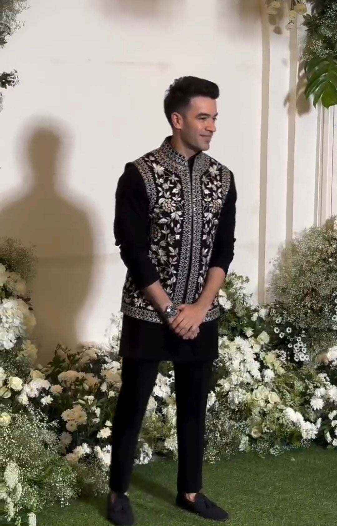 Stylish Black Nehru Jacket Set for Weddings

